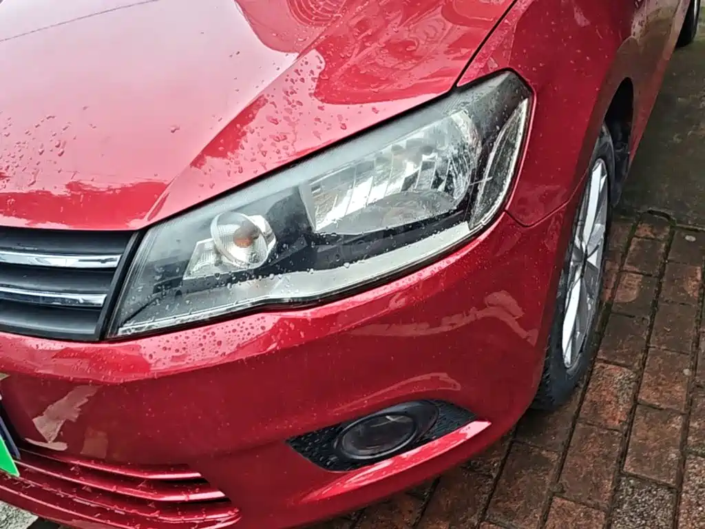 Volkswagen Jetta 2015 — фото 24