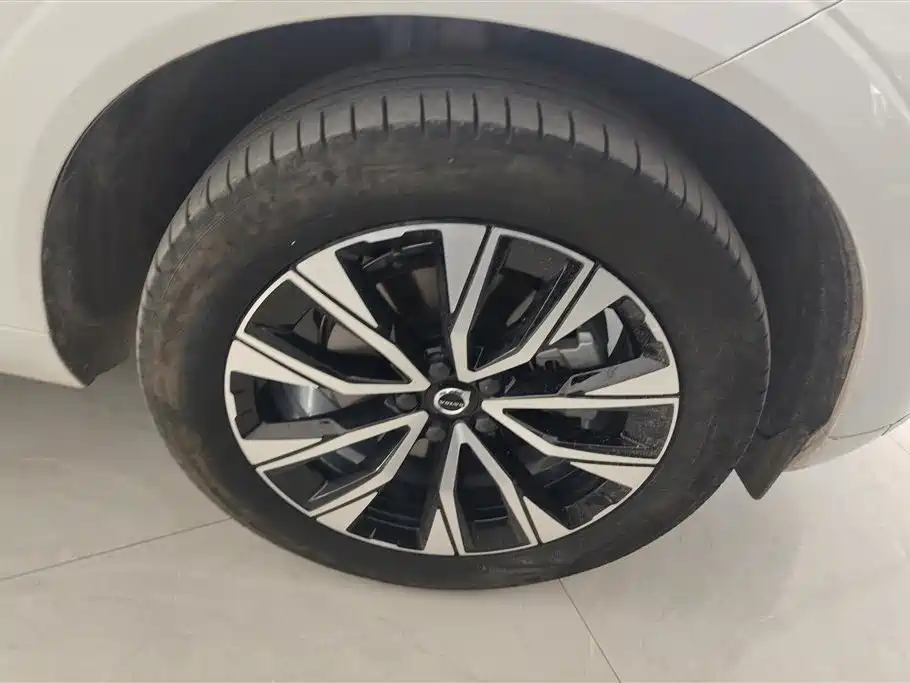 Volvo XC60 2024