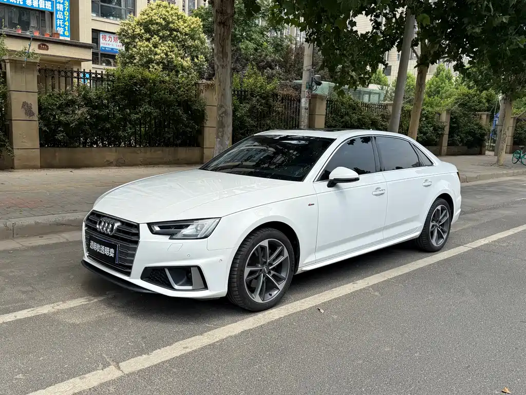 Audi A4L 2019