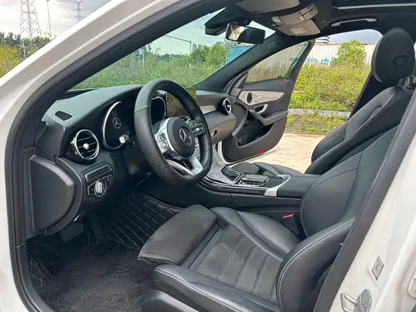 Mercedes-Benz C-Class 2020