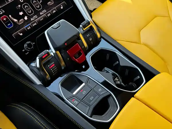 Lamborghini Urus 2023