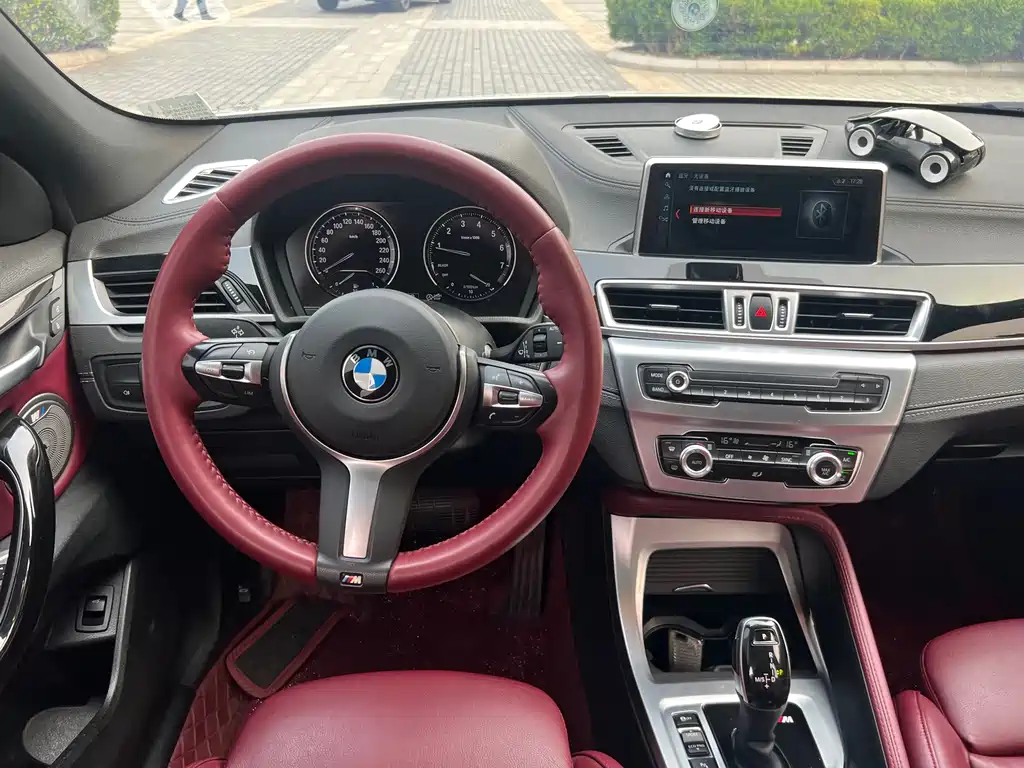 BMW X2 2020 — фото 8