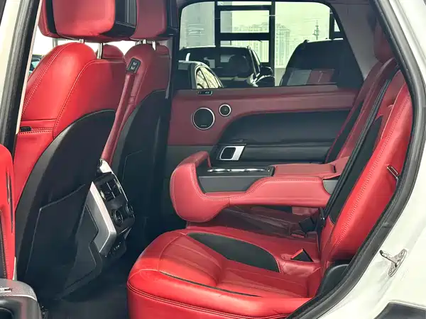 Land Rover Range Rover Sport 2020