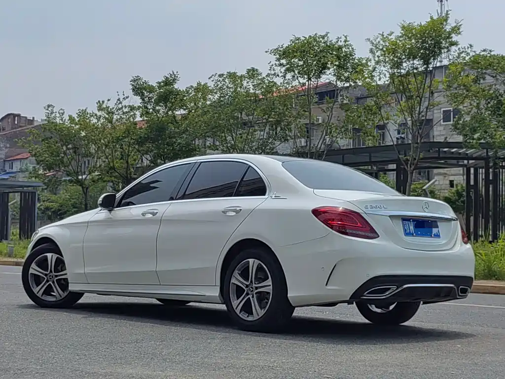 Mercedes-Benz C-Class 2020
