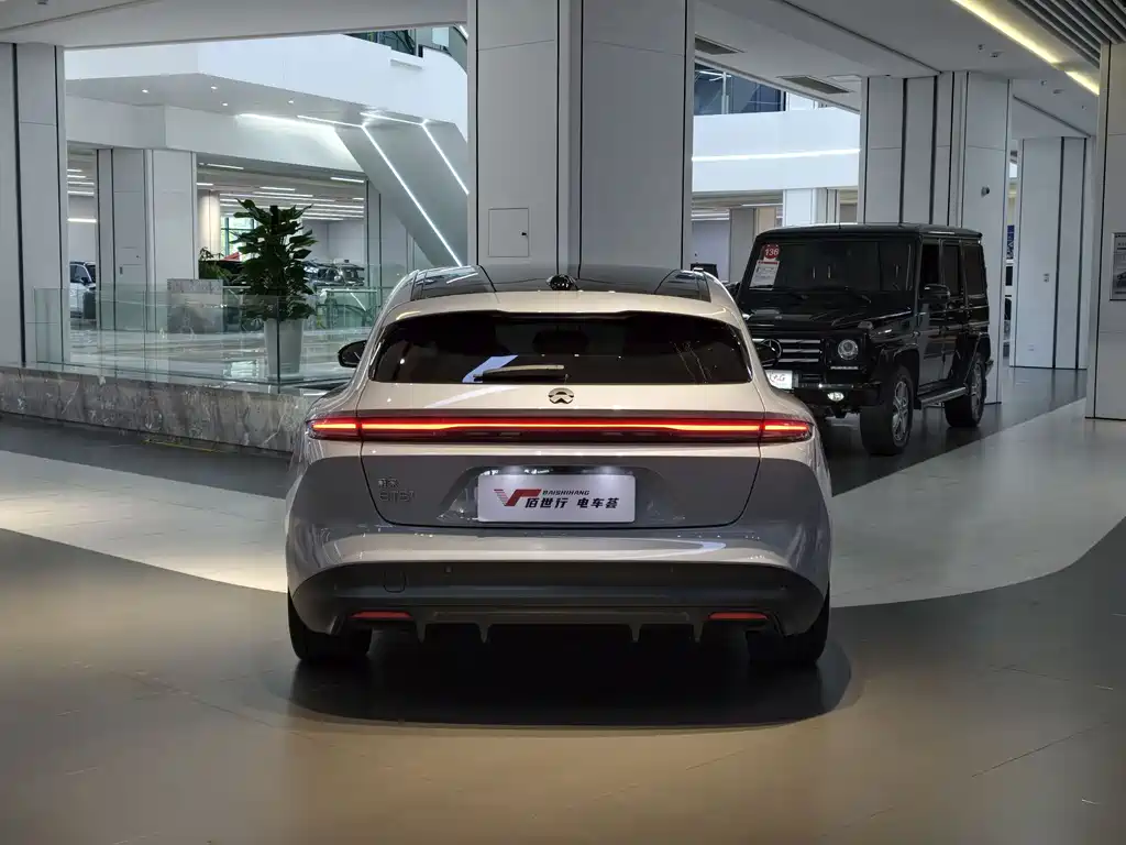 NIO ET5T 2023