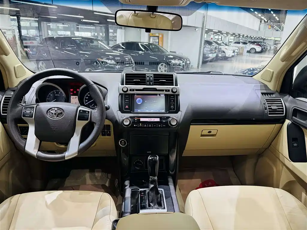 Toyota Prado 2017 — фото 21