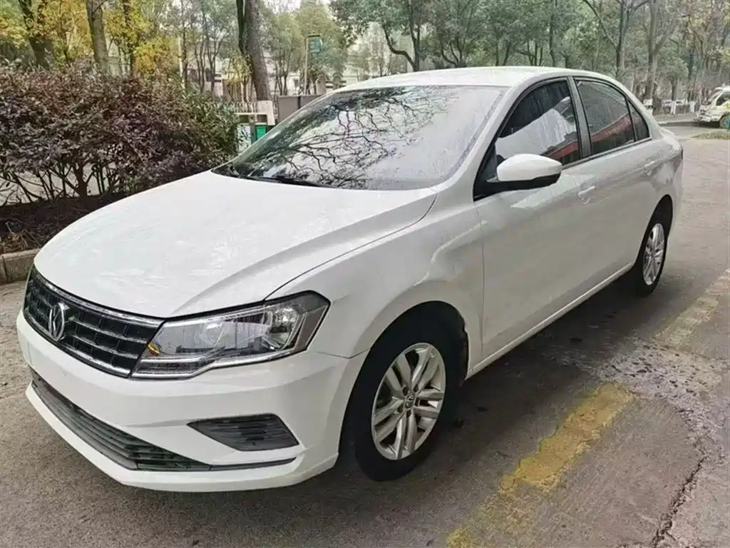 Volkswagen Jetta 2019 — фото 2