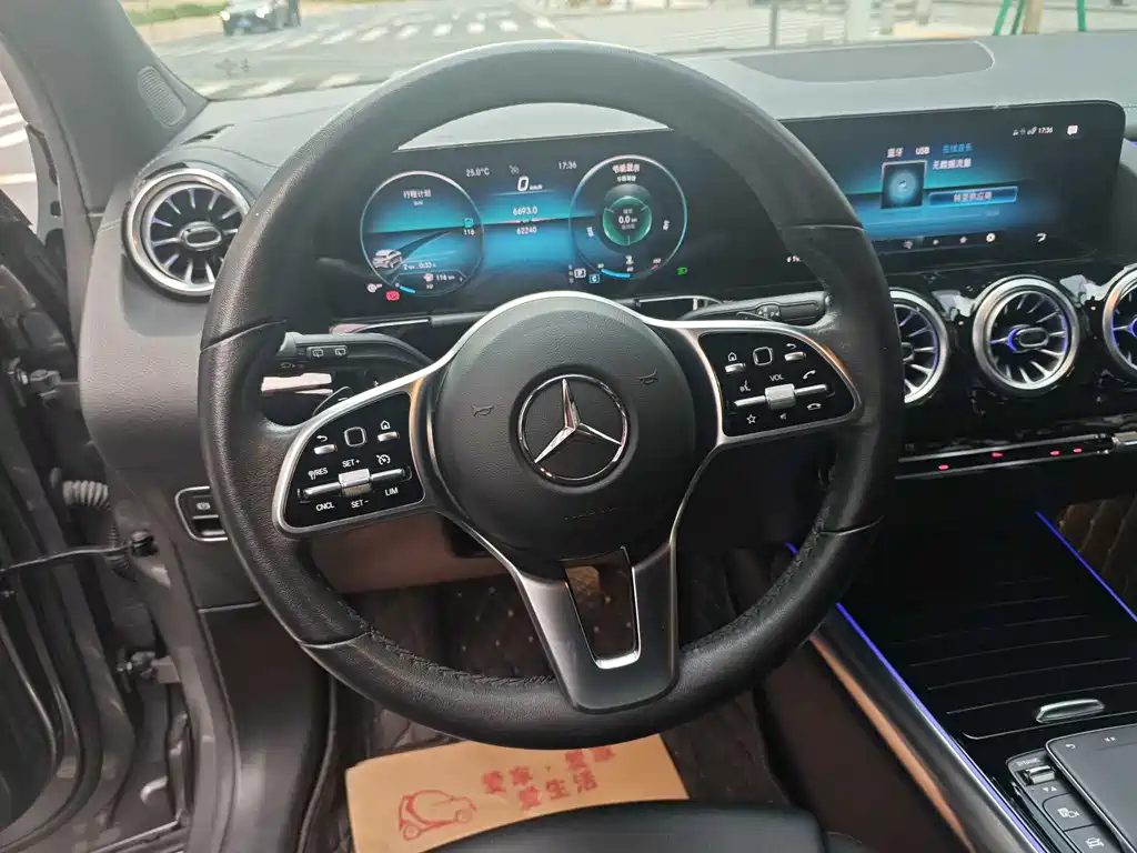 Mercedes-Benz GLA 2021 — фото 11