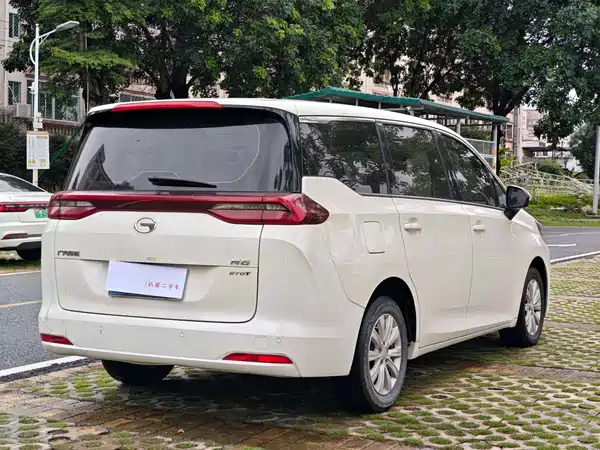 GAC Trumpchi M6 2021
