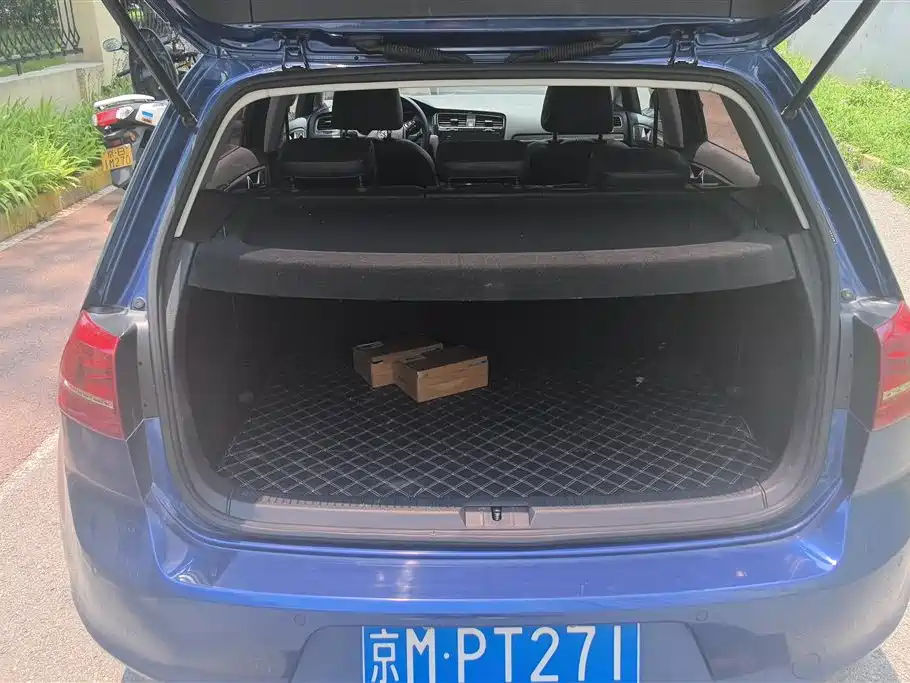 Volkswagen Golf 2014