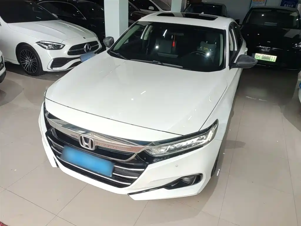 Honda Accord 2022 — фото 2