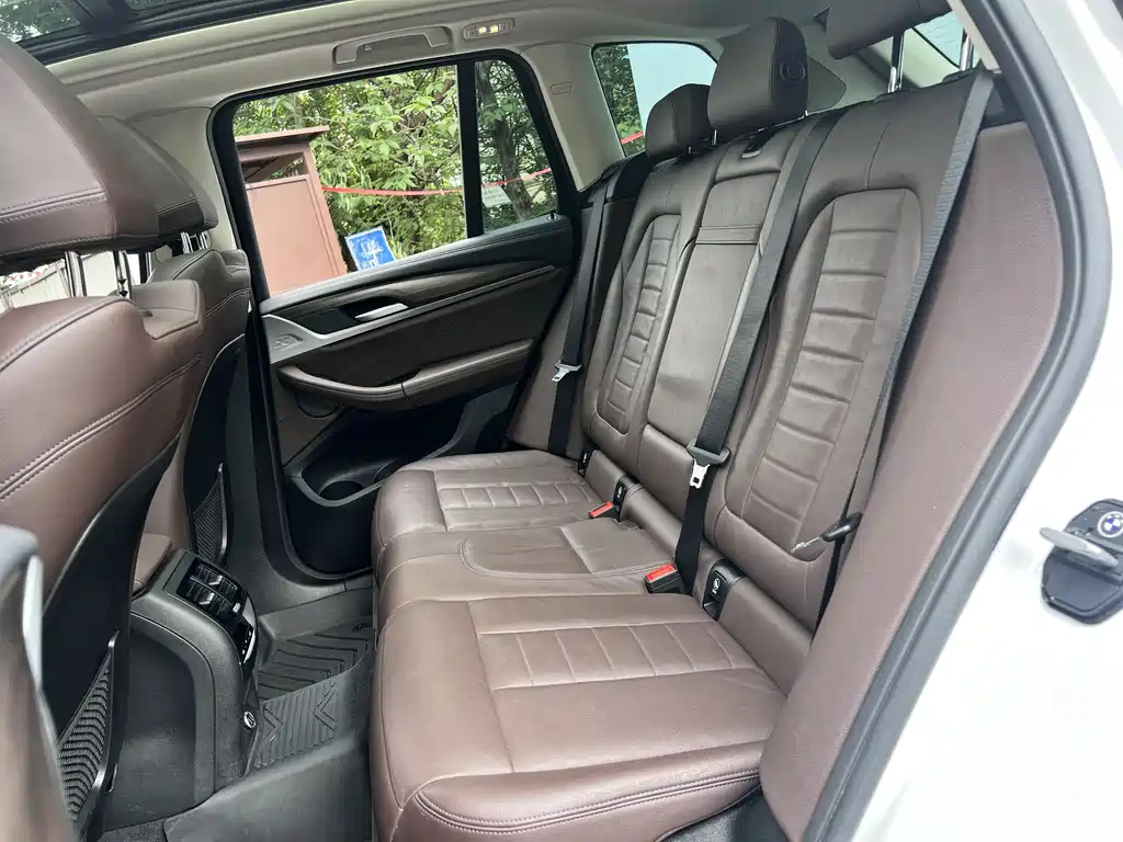 BMW X3 2019 — фото 15