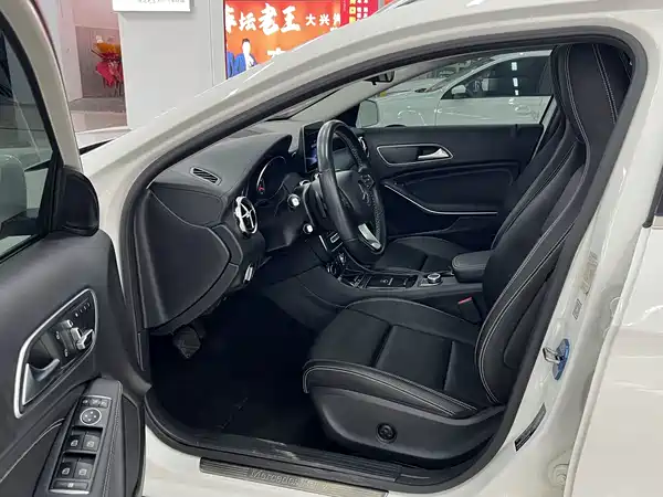 Mercedes-Benz GLA 2018
