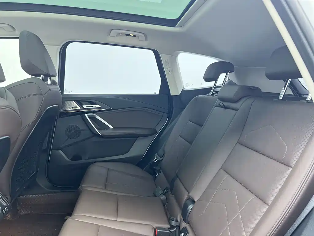 BMW X1 2023 — фото 12