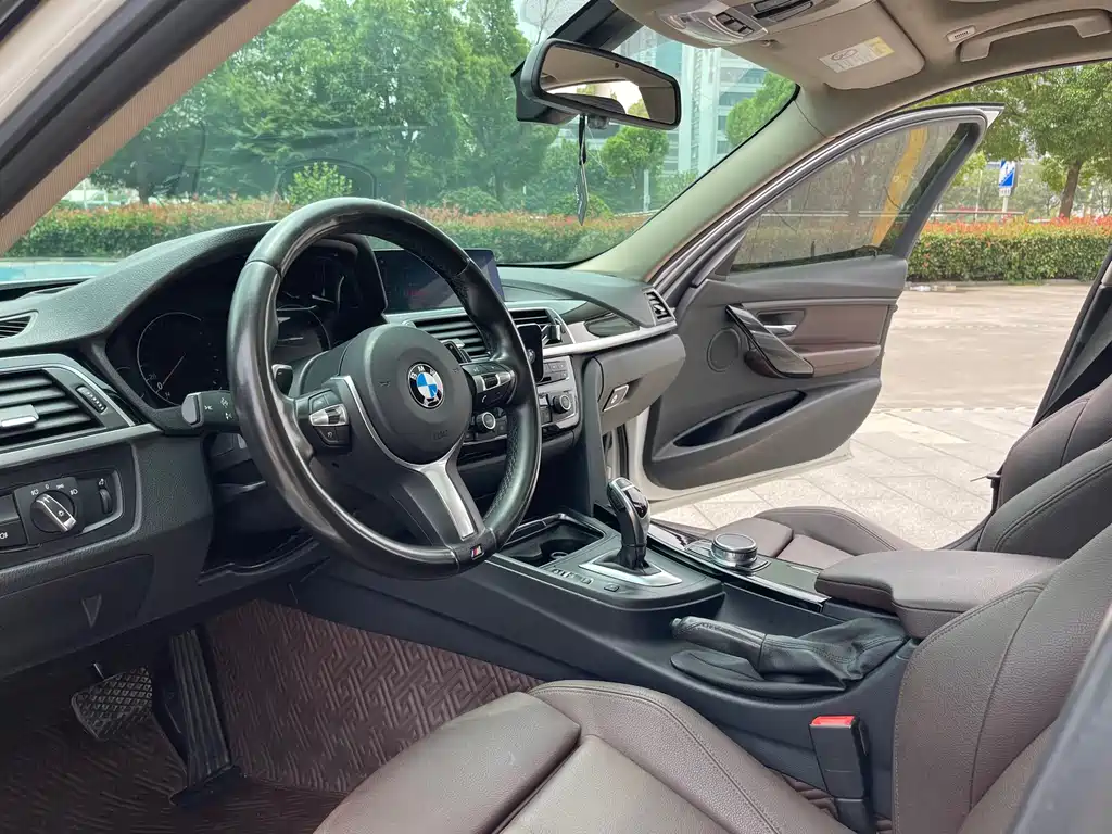 BMW 3 Series 2018