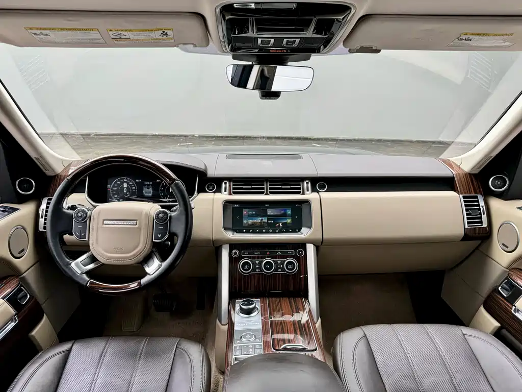 Land Rover Range Rover 2018 — фото 13
