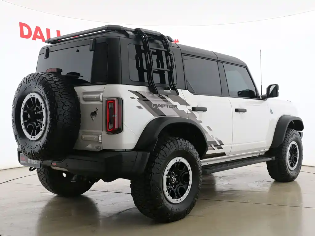 Ford Bronco 2025 — фото 12