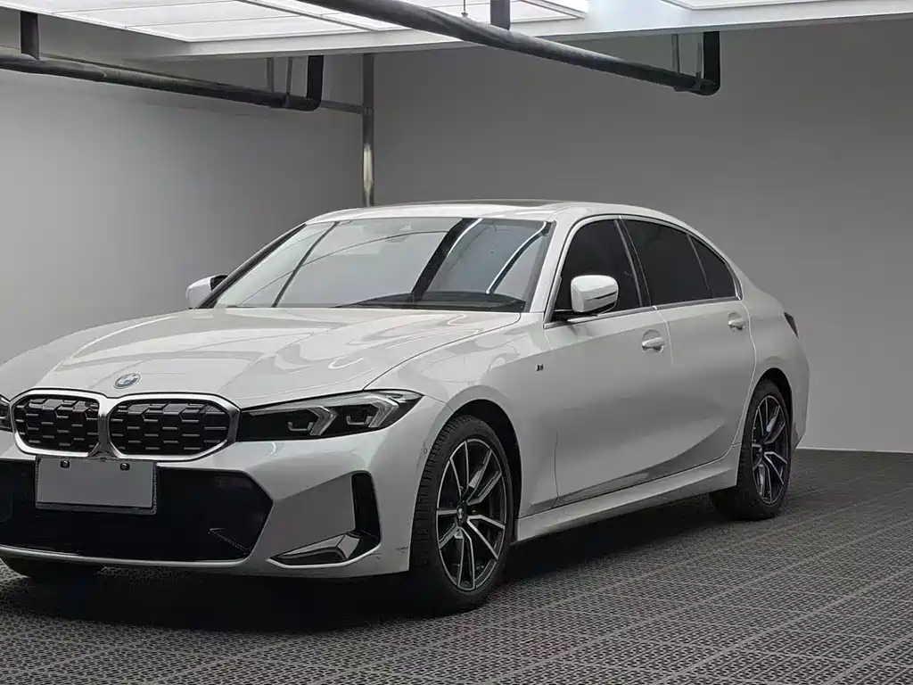 BMW 3 Series 2024