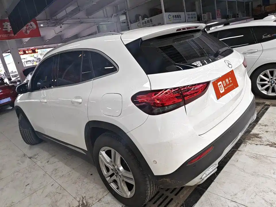 Mercedes-Benz GLA 2022