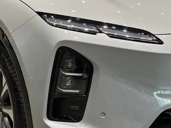 NIO EC6 2025