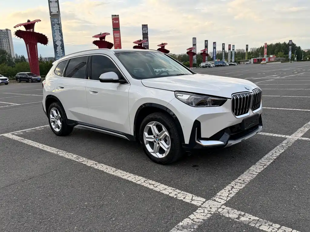 BMW X1 2023 — фото 3