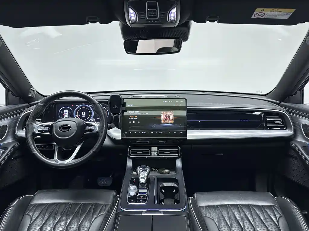 GAC Motor Trumpchi GS8 2023 — фото 15