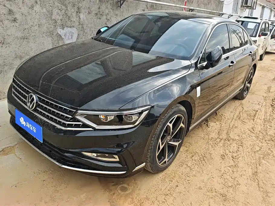Volkswagen Magotan 2024