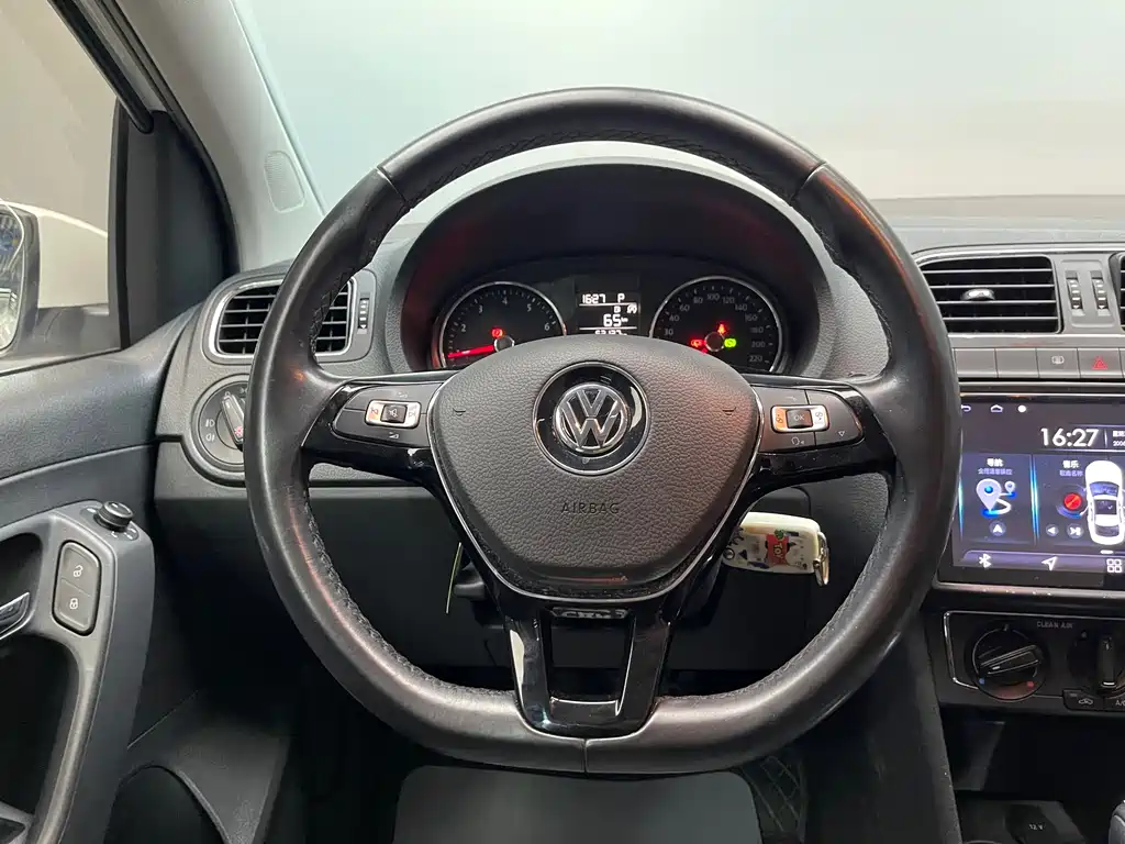 Volkswagen Polo 2019 — фото 18