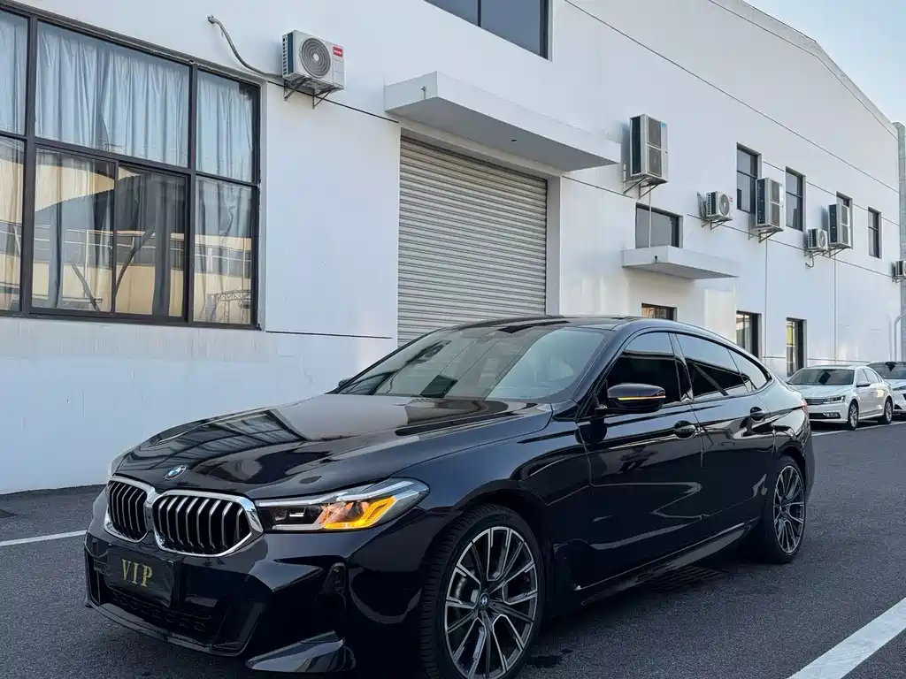 BMW 6 Series GT 2023 — фото 1