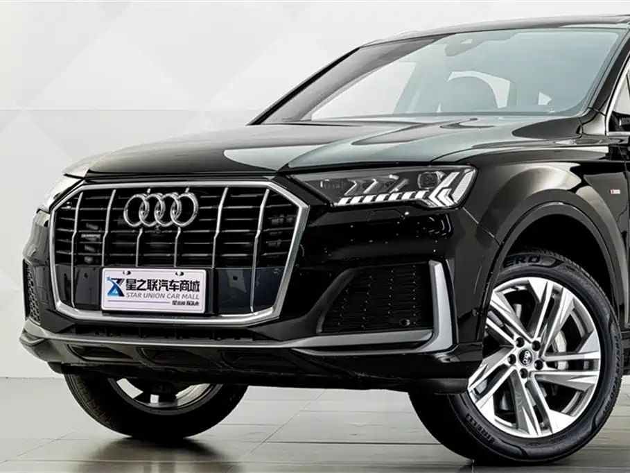 Audi Q7 2023 — фото 2