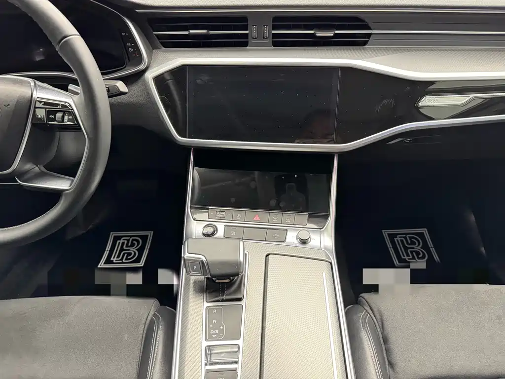 Audi A7L 2023 — фото 7