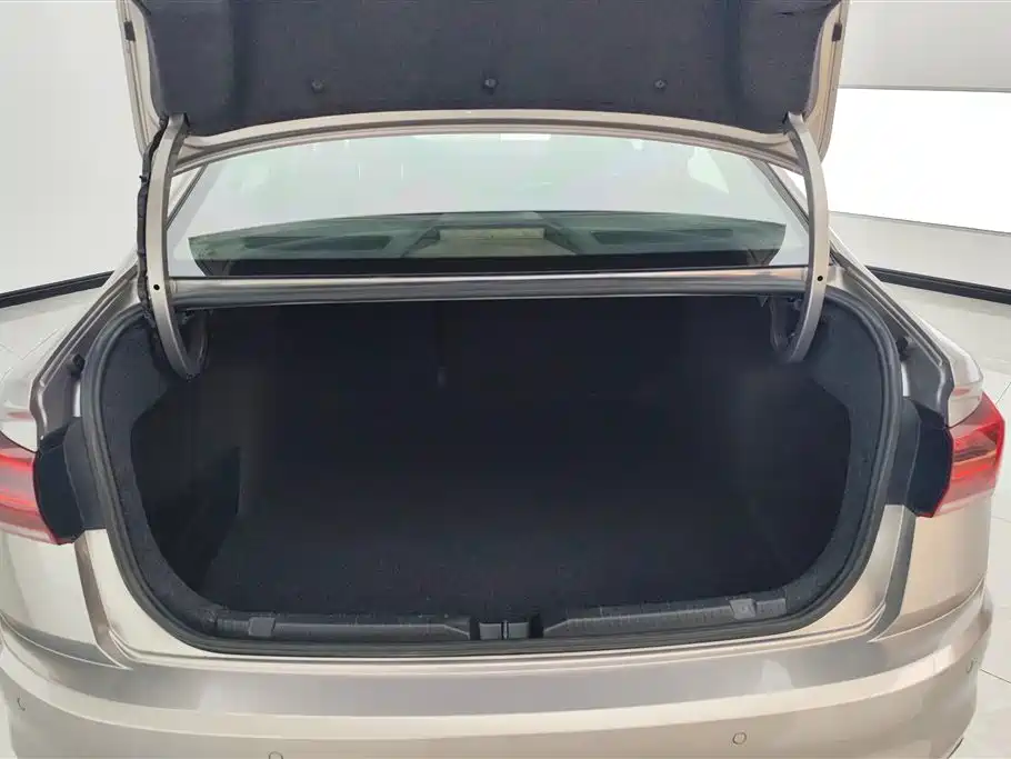 Volkswagen Bora 2018