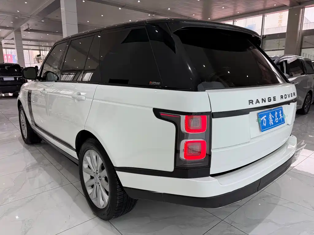 Land Rover Range Rover 2017 — фото 16