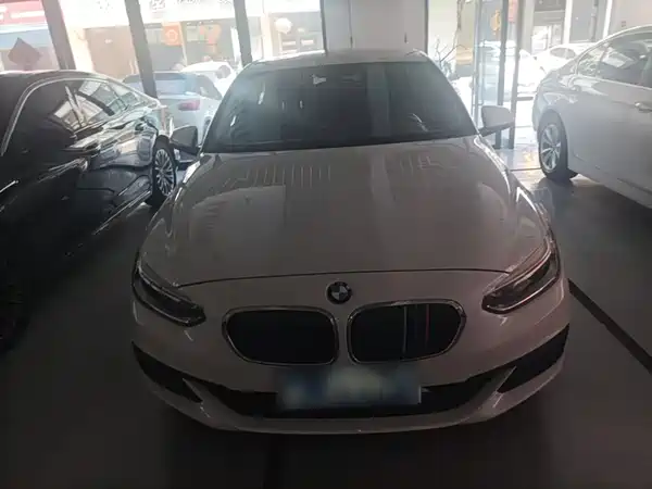 BMW 1 Series 2020