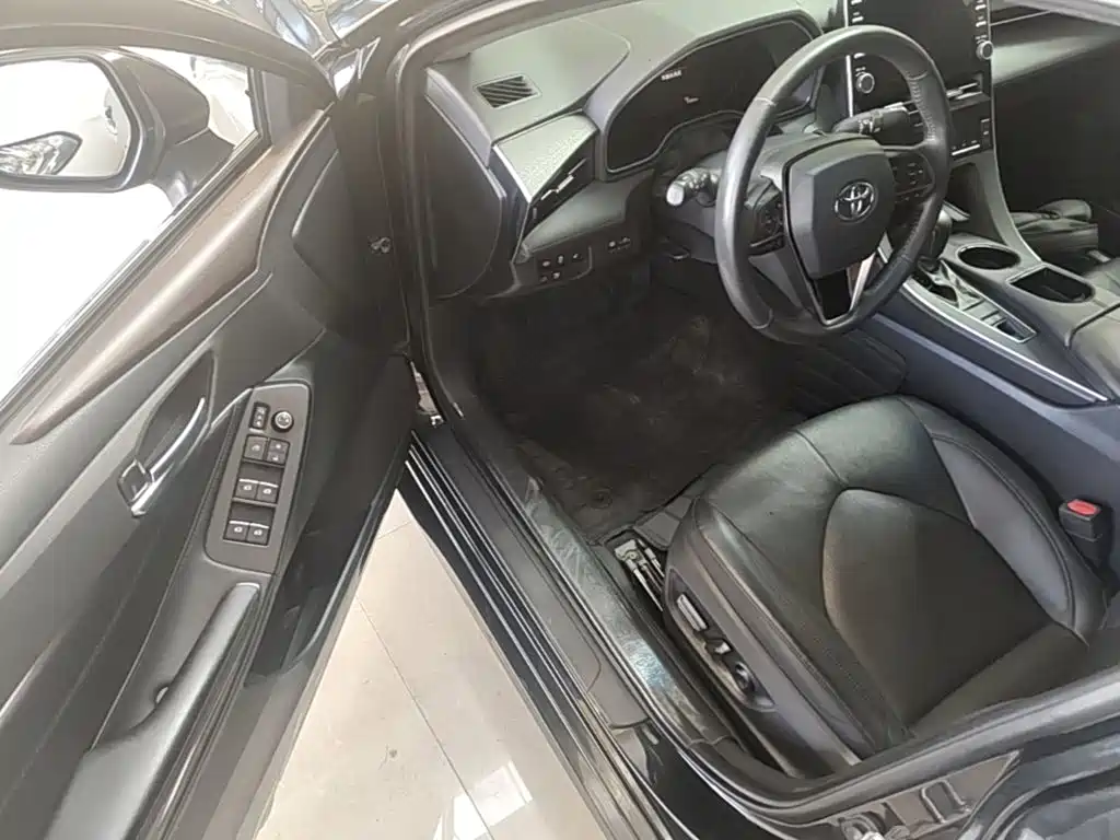 Toyota Avalon 2020 — фото 16