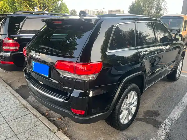 Jeep Grand Cherokee 2018