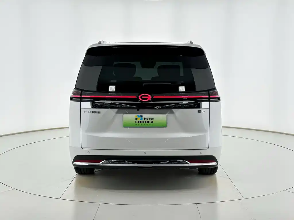 GAC Motor E8 PHEV 2025