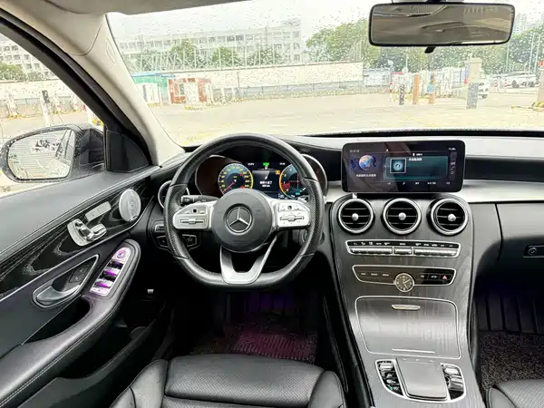 Mercedes-Benz C-Class 2021