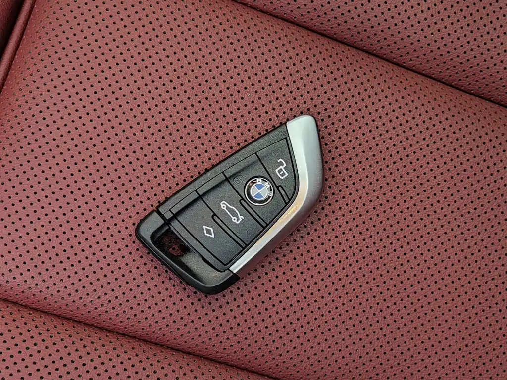 BMW 4 Series 2025 — фото 18