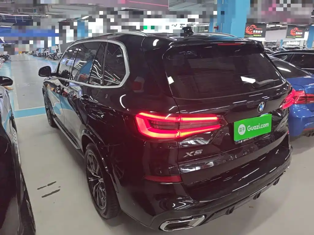 BMW X5 2023