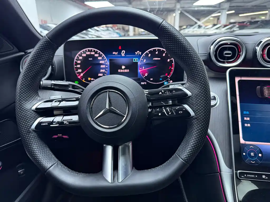 Mercedes-Benz C-Class 2023 — фото 11