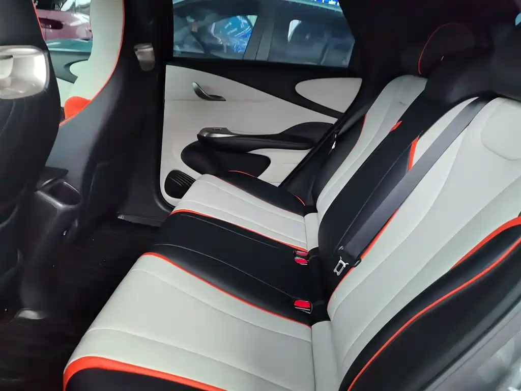 BYD Dolphin 2023 — фото 16