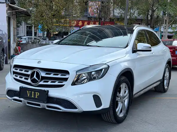 Mercedes-Benz GLA 2018