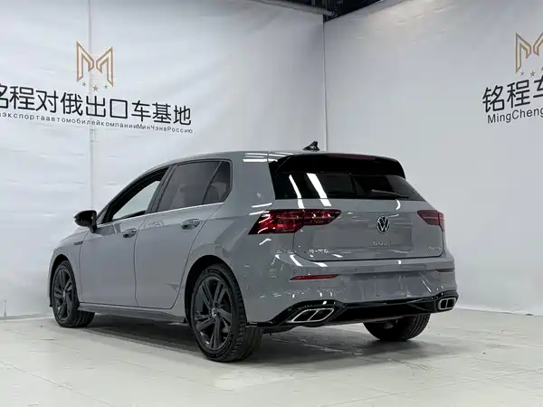 Volkswagen Golf 2022