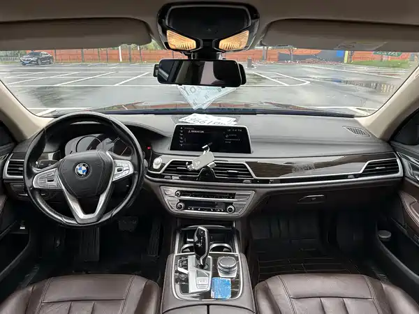 BMW 7 Series 2018