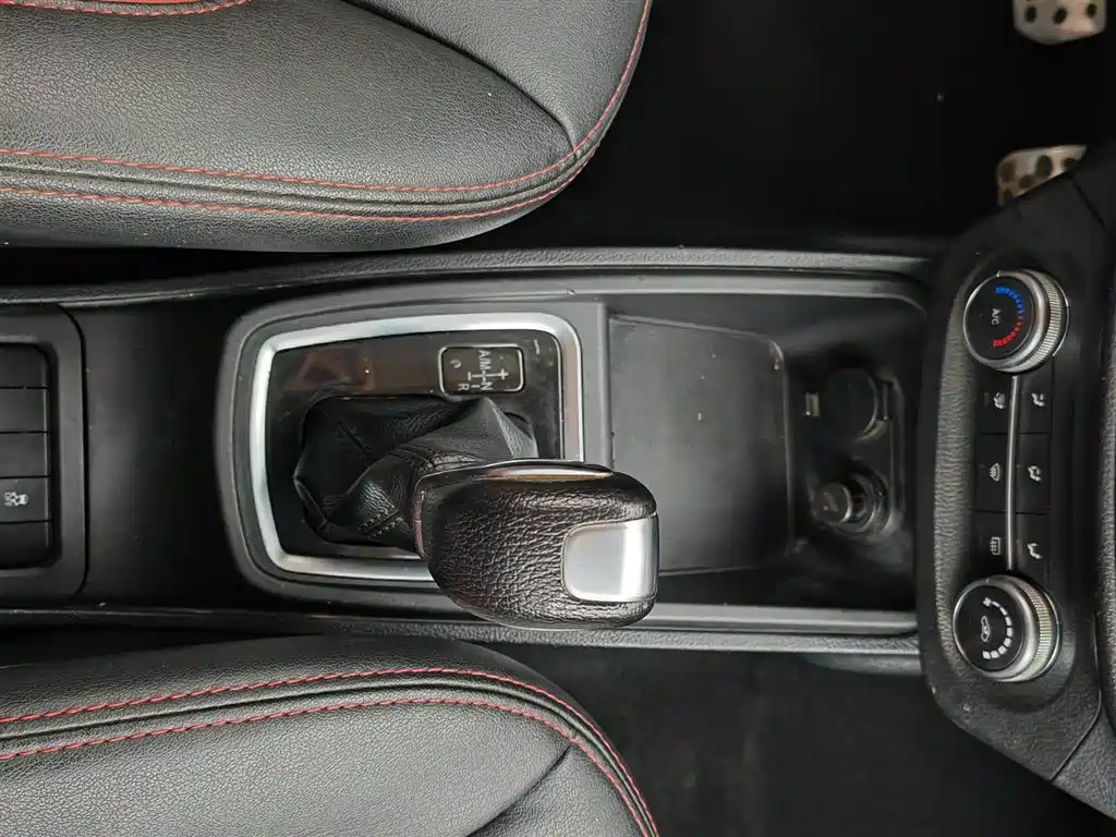 Haval H1 2015 — фото 13