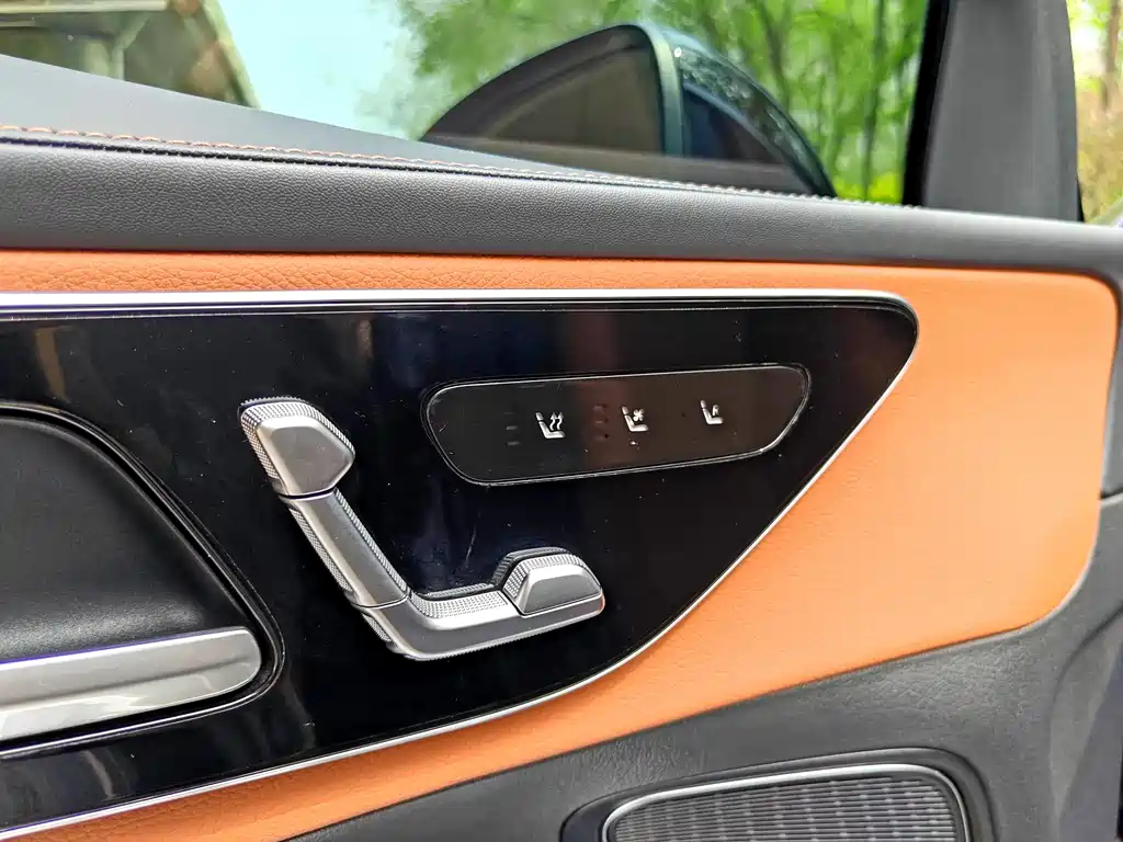 Mercedes-Benz GLC 2023 — фото 15