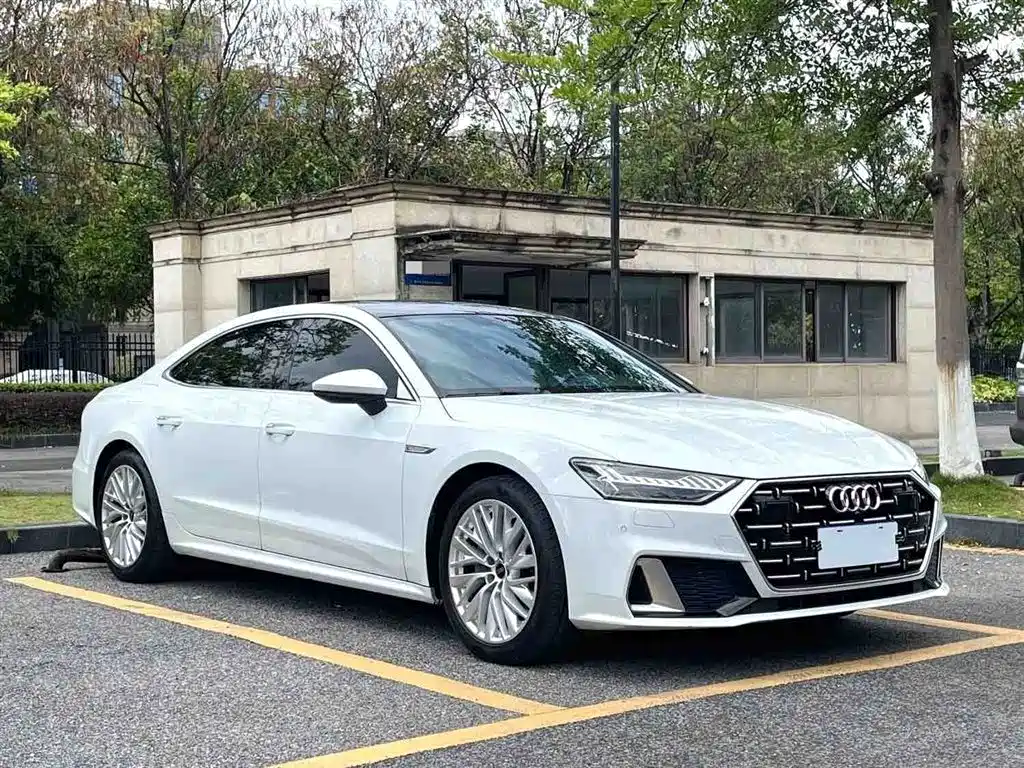 Audi A7L 2022 — фото 3