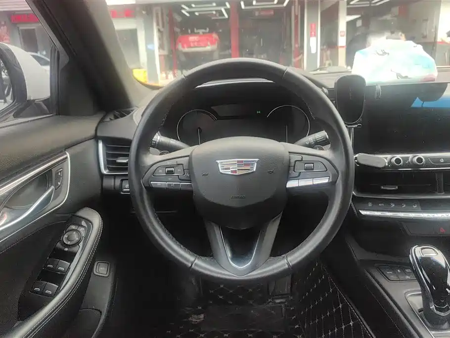 Cadillac CT5 2020 — фото 15