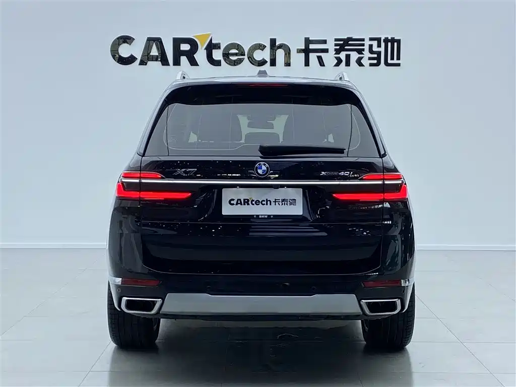 BMW X7 2024